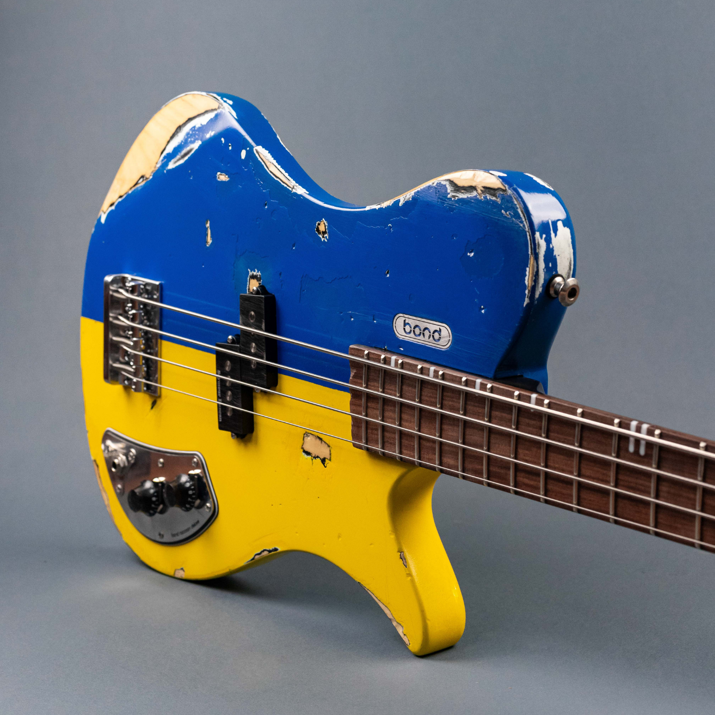 Support Ukraine collection from Bond Guitars